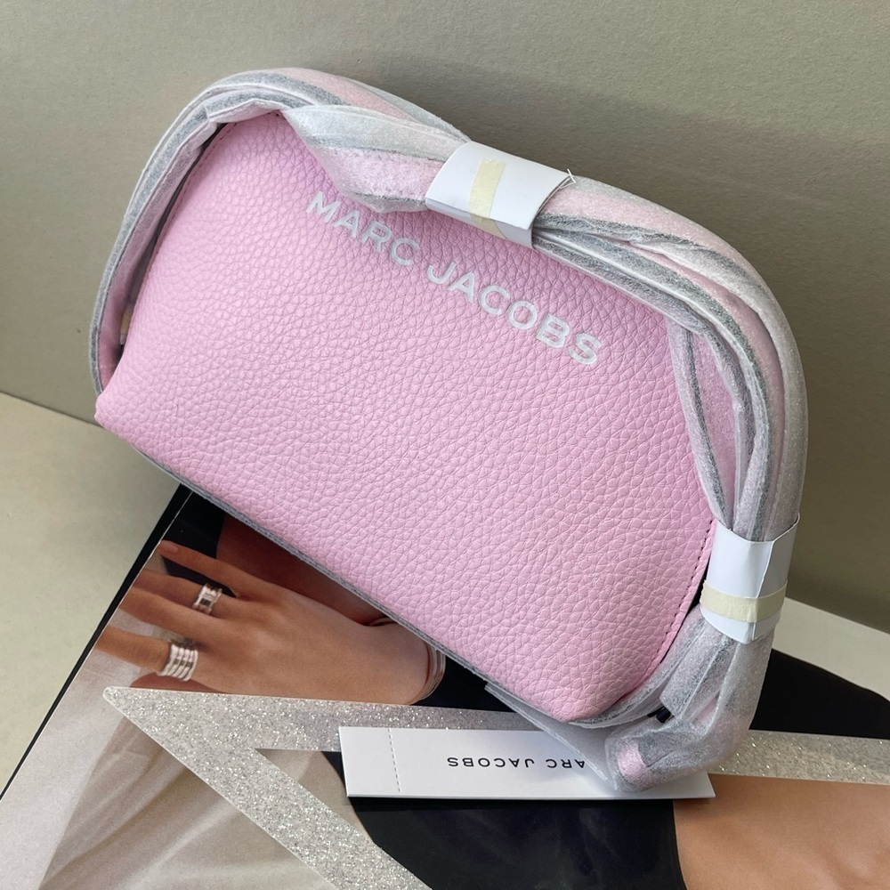 (new+tag) Marc Jacobs small crossbody pink fit large iphone pro max